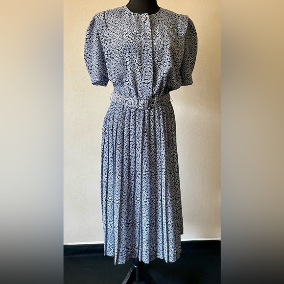 Vintage Stuart Alan Petites Women’s Dress Blue Size 9 A-Line Pleated - Picture 1 of 5